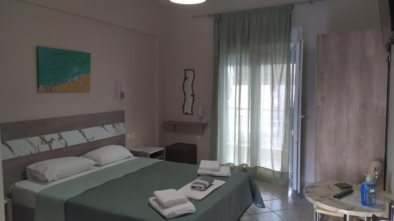 La Mer Rooms Peraia Bagian luar foto