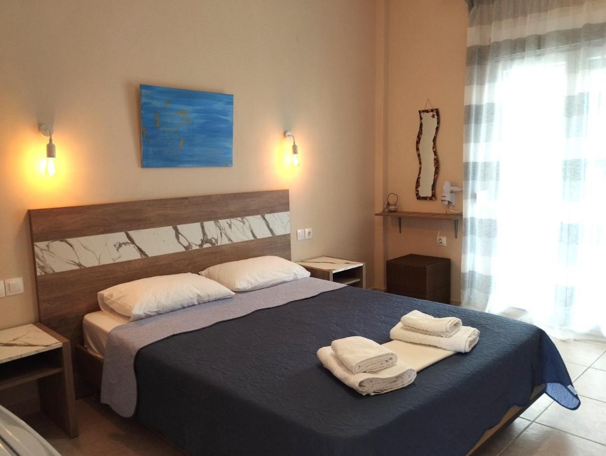 La Mer Rooms Peraia Bagian luar foto
